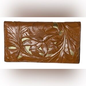 Patricia Nash Evelyn Cutout Leather Tooled Bi-Fold.